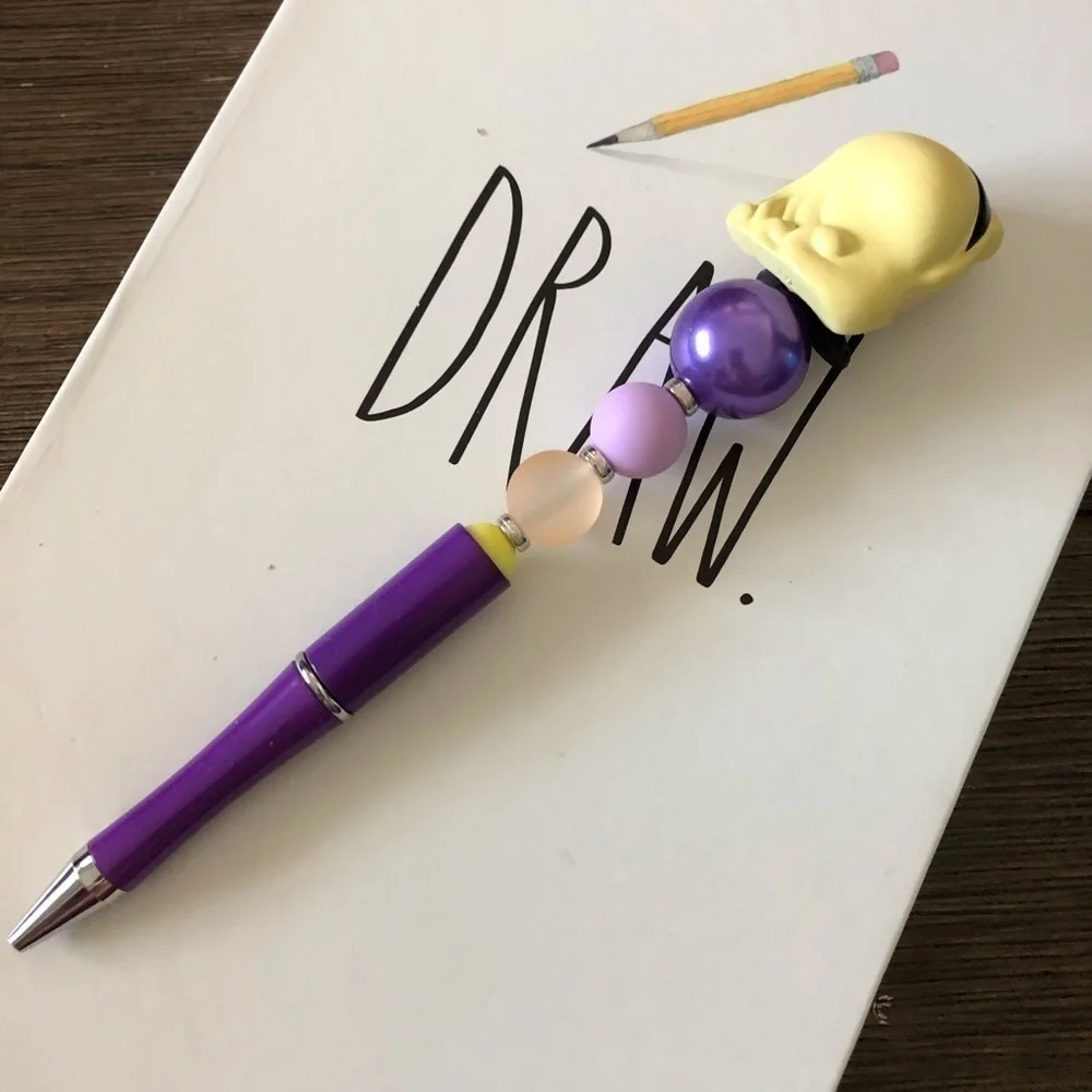 Disney Doorables: Sleeping Beauty: Princess Aurora Briar Rose handmade bead pen